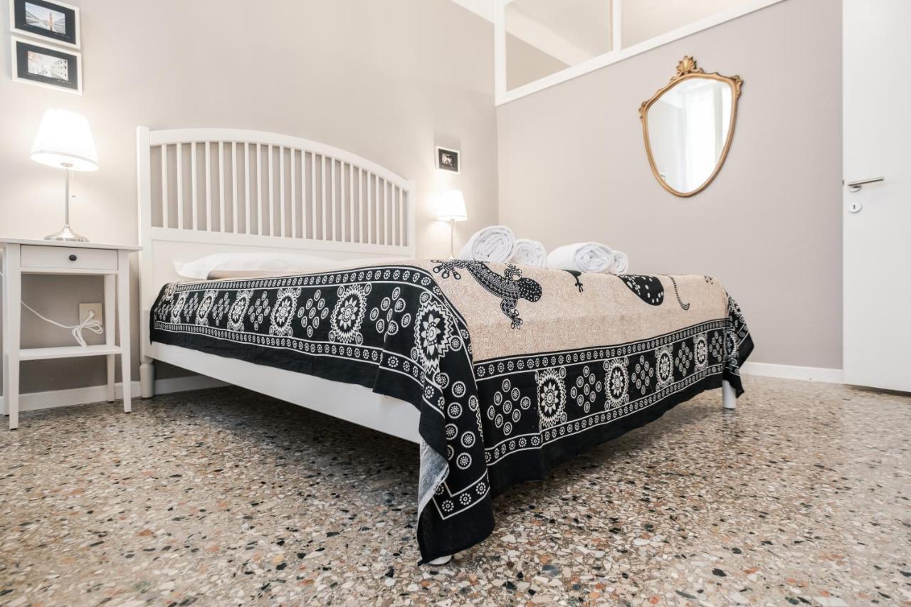 Appartamento Ai Greci Residenza Quaggio Veneţia Exterior foto